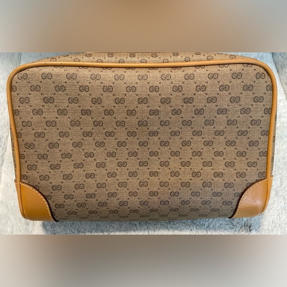 GUCCI Clutch/ Pouch - Picture 2 of 16